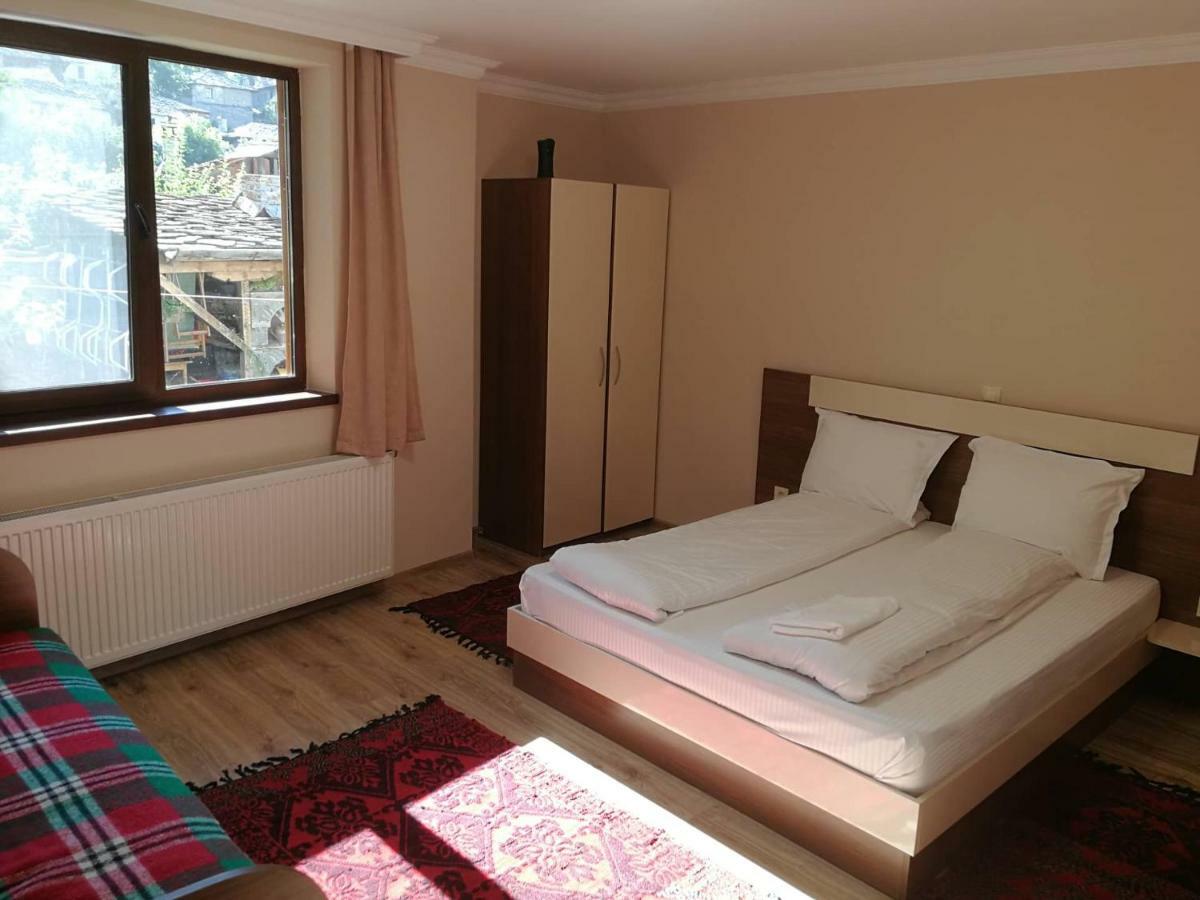 Слънчевата Къща Hotell Kovačevica Eksteriør bilde